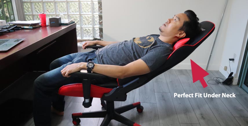 Use A Gaming Chair Headrest For A Healthy 0° Neck Posture